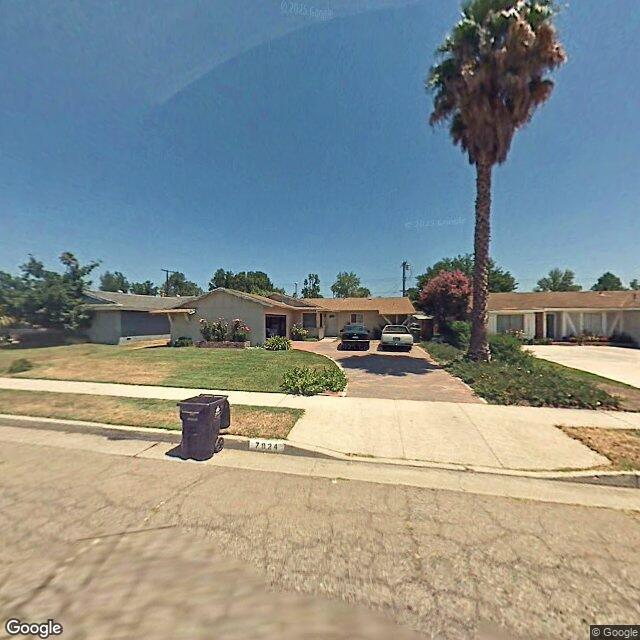 photo of 7924 FAUST AVE LOS ANGELES CA 91304
