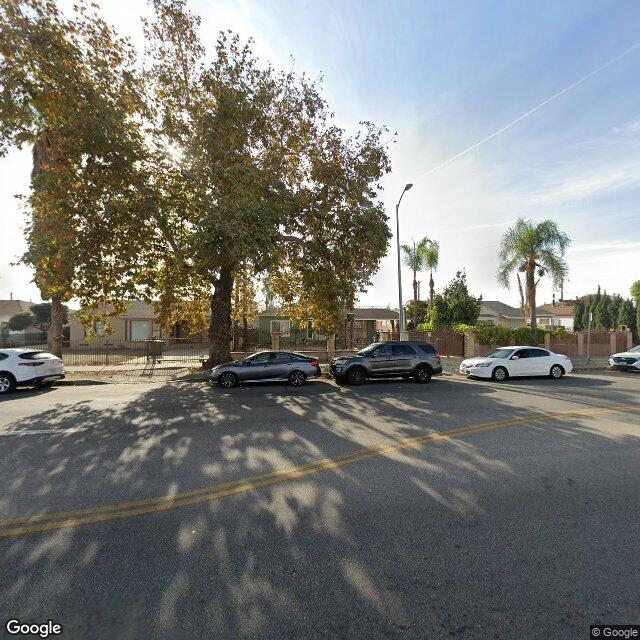 photo of 10910 STRATHERN ST LOS ANGELES CA 91352