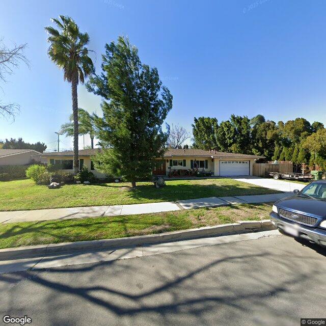 photo of 8511 HANNA AVE LOS ANGELES CA 91304