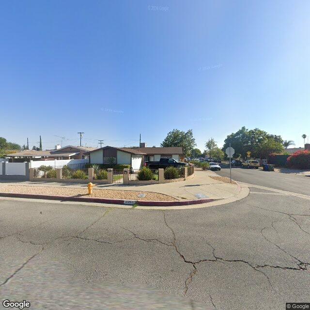photo of 10754 SATICOY ST LOS ANGELES CA 91352