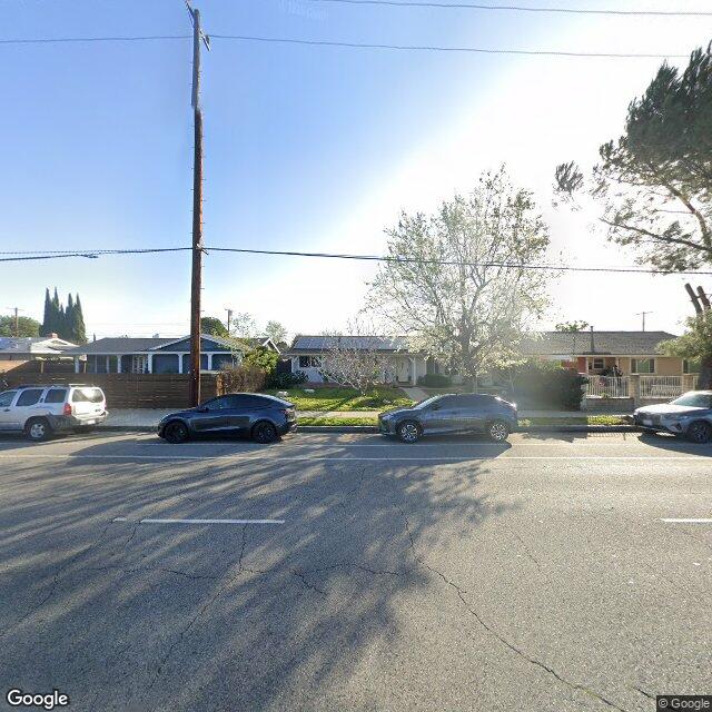 photo of 7848 FALLBROOK AVE LOS ANGELES CA 91304