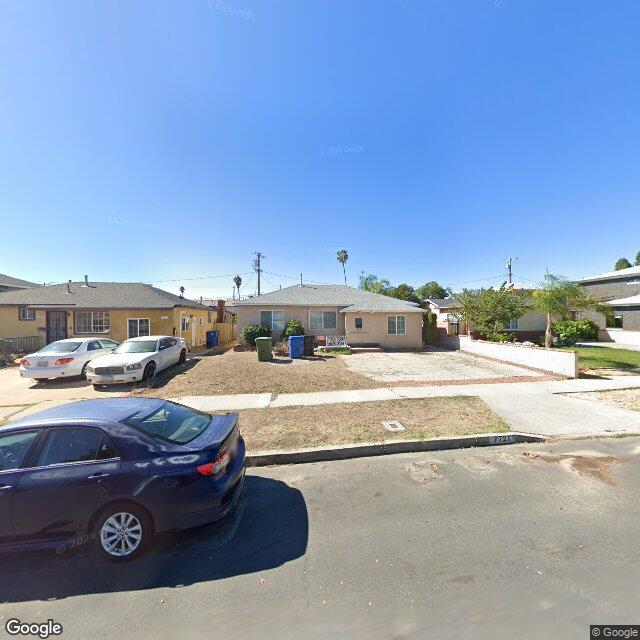 photo of 7721 CRANER AVE LOS ANGELES CA 91352