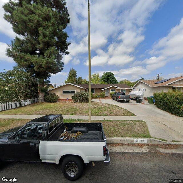 photo of 8013 MOORCROFT AVE LOS ANGELES CA 91304
