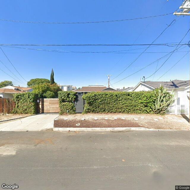 photo of 10917 HATTERAS ST LOS ANGELES CA 91601