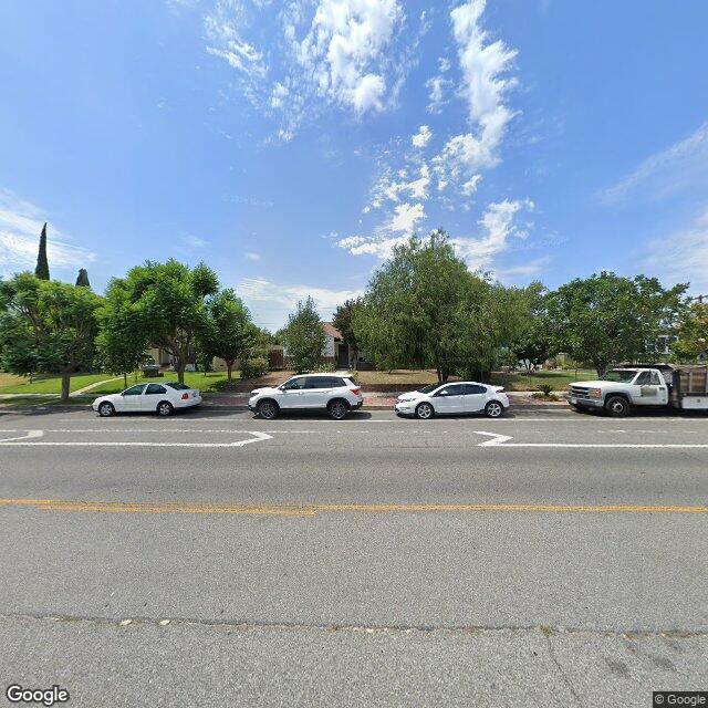 photo of 6213 CLYBOURN AVE LOS ANGELES CA 91606
