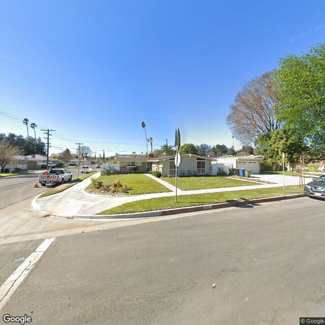 photo of 7801 CAPISTRANO AVE LOS ANGELES CA 91304