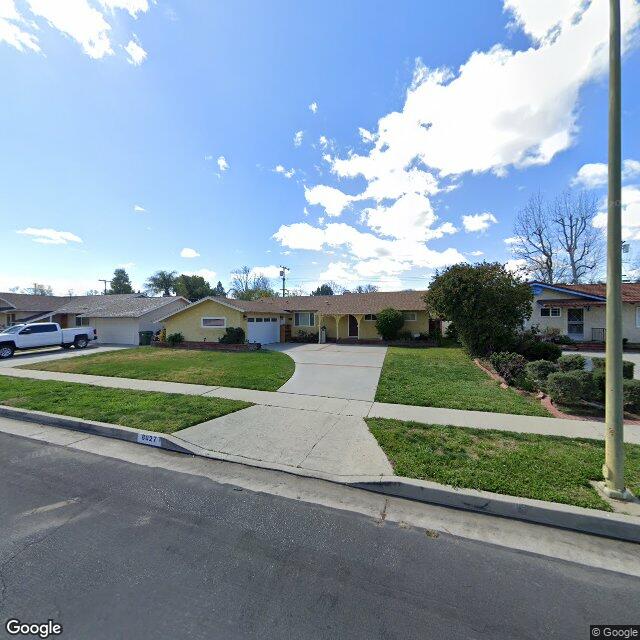 photo of 8027 MOORCROFT AVE LOS ANGELES CA 91304