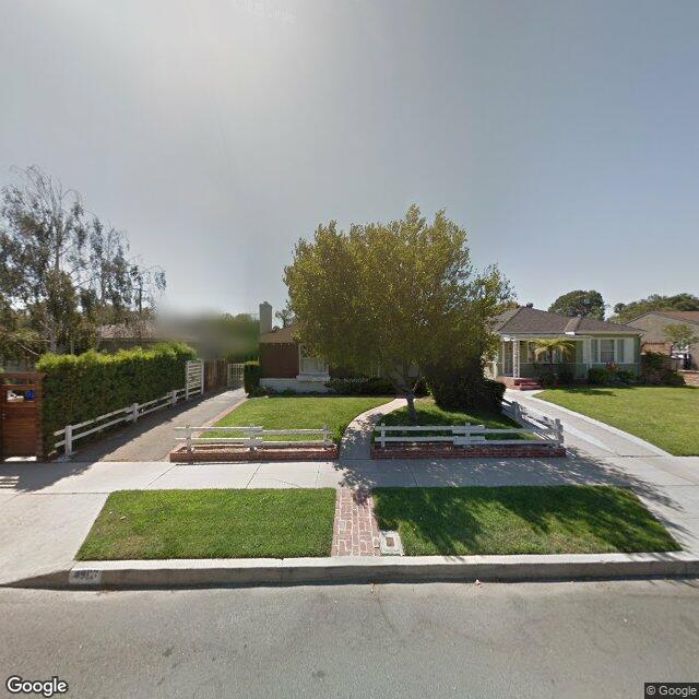photo of 4907 SANCOLA AVE LOS ANGELES CA 91601