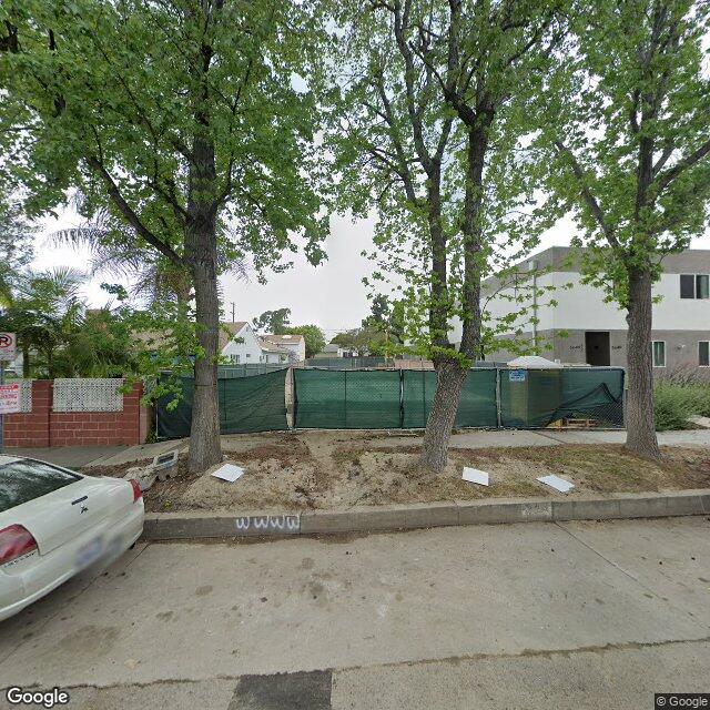 photo of 5645 WILLOWCREST AVE LOS ANGELES CA 91601