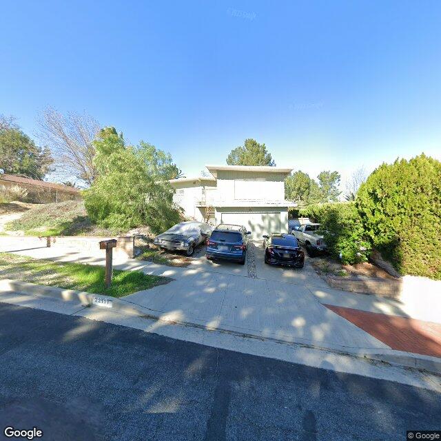 photo of 22117 GRESHAM ST LOS ANGELES CA 91304