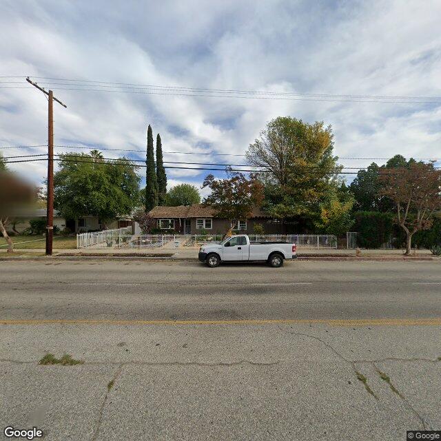 photo of 7854 WOODLAKE AVE LOS ANGELES CA 91304