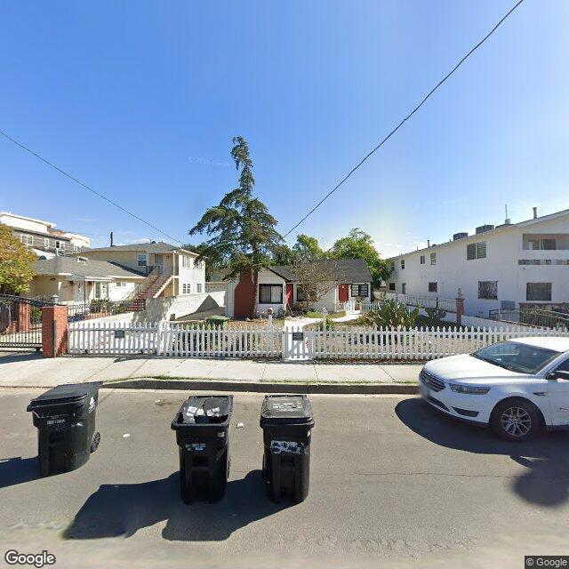 photo of 5232 AUCKLAND AVE LOS ANGELES CA 91601