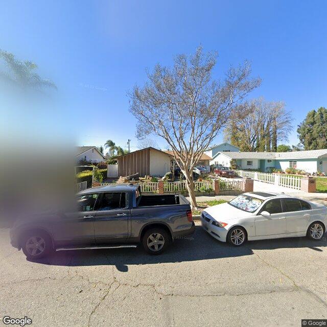 photo of 8037 CAPISTRANO AVE LOS ANGELES CA 91304