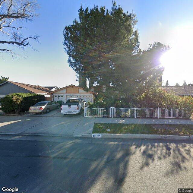photo of 8032 GLADE AVE LOS ANGELES CA 91304