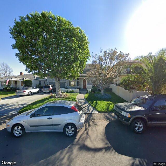 photo of 10422 WEDDINGTON ST LOS ANGELES CA 91601