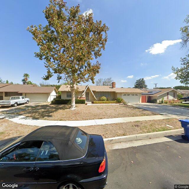 photo of 7928 MOORCROFT AVE LOS ANGELES CA 91304