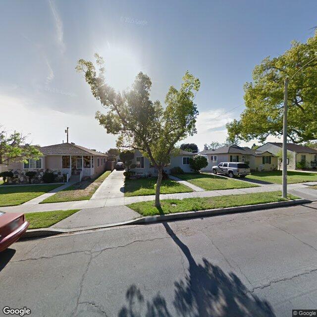 photo of 2041 N ROSE ST BURBANK CA 91505
