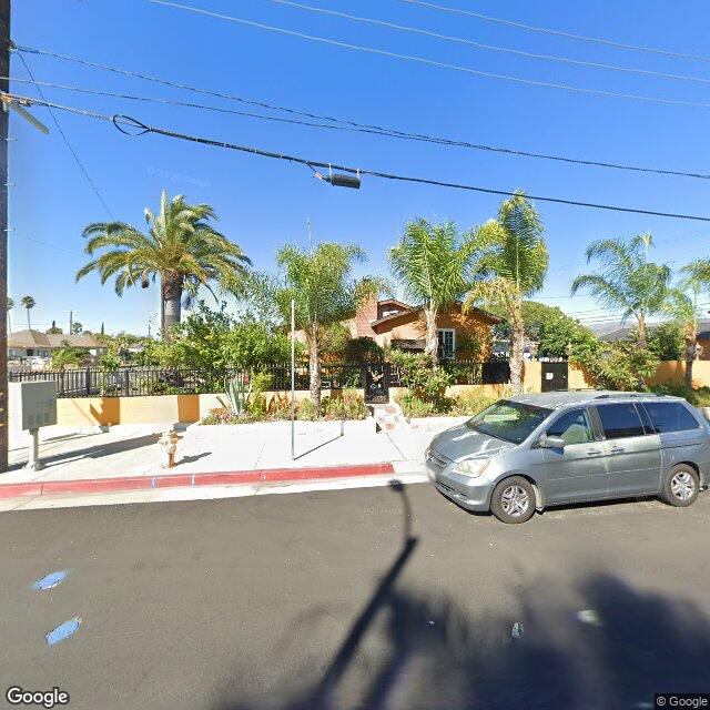 photo of 5808 VINELAND AVE LOS ANGELES CA 91601