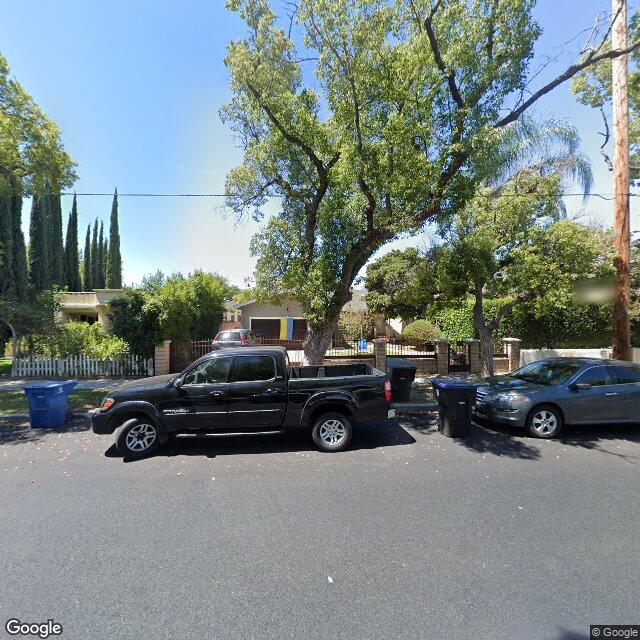photo of 827 N CLYBOURN AVE BURBANK CA 91505
