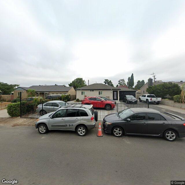 photo of 7833 CRANER AVE LOS ANGELES CA 91352