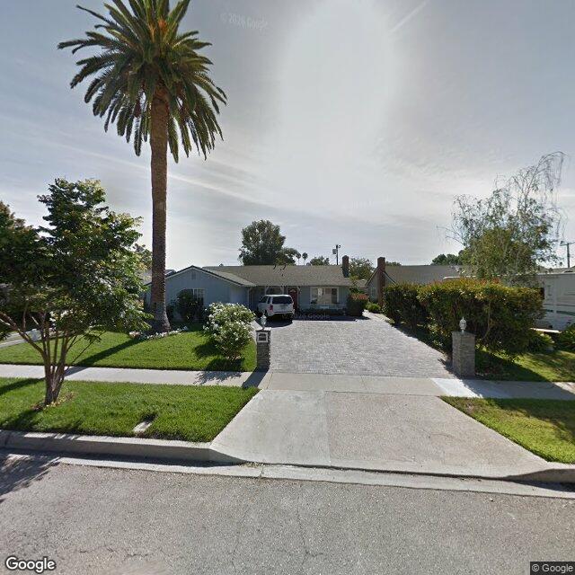 photo of 7710 KENTLAND AVE LOS ANGELES CA 91304