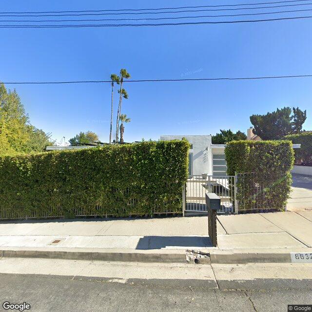 photo of 8632 FARRALONE AVE LOS ANGELES CA 91304