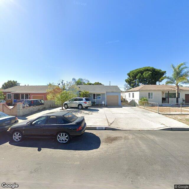 photo of 7443 DENNY AVE LOS ANGELES CA 91352