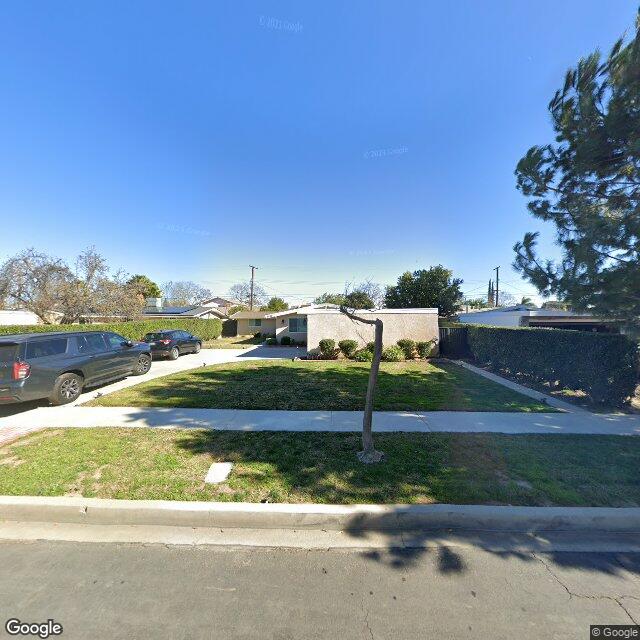 photo of 7912 CAPISTRANO AVE LOS ANGELES CA 91304