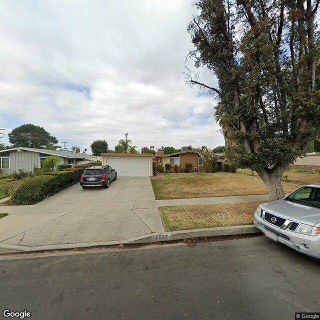 photo of 7807 KENTLAND AVE LOS ANGELES CA 91304