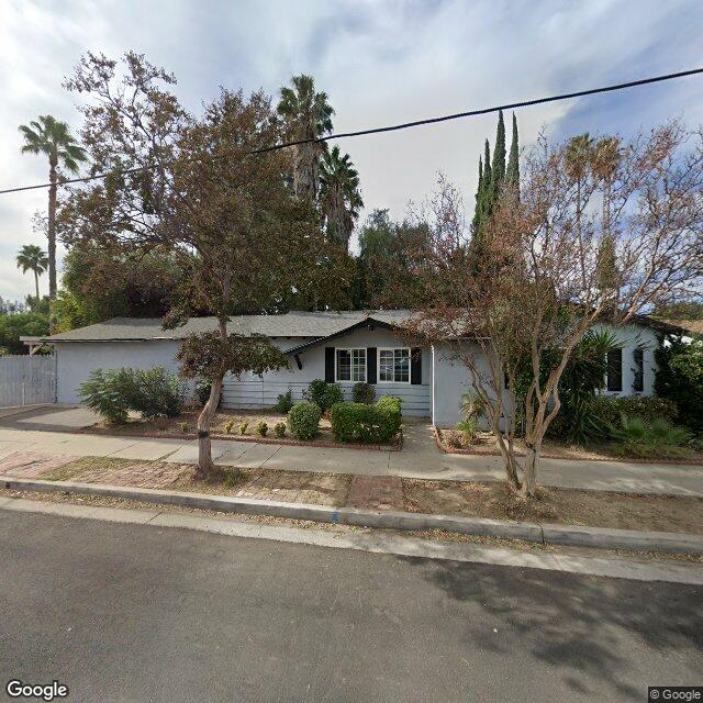 photo of 7635 FALLBROOK AVE LOS ANGELES CA 91304