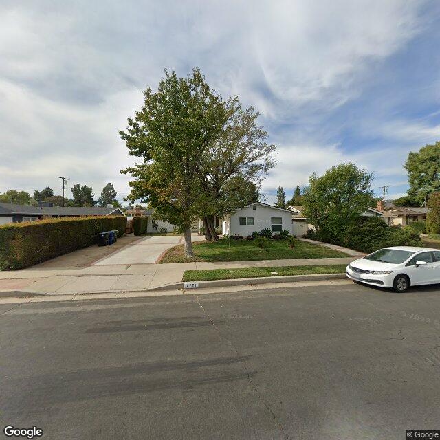 photo of 7721 ROYER AVE LOS ANGELES CA 91304