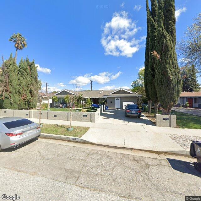 photo of 8216 GLADE AVE LOS ANGELES CA 91304