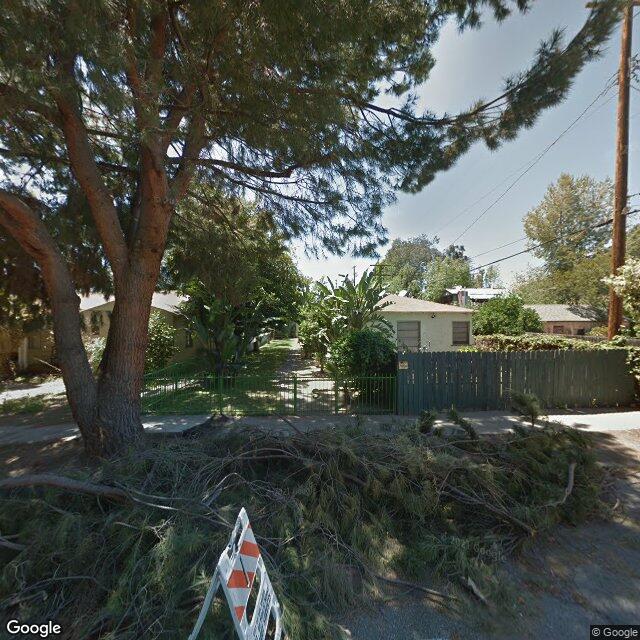 photo of 4831 1/2 CRANER AVE LOS ANGELES CA 91601