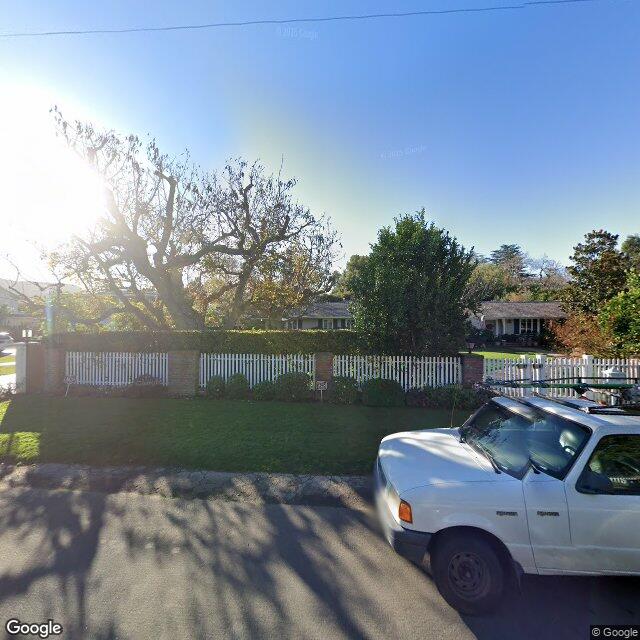 photo of 10452 KLING ST LOS ANGELES CA 91602