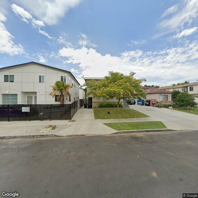photo of 5737 WILLOWCREST AVE LOS ANGELES CA 91601