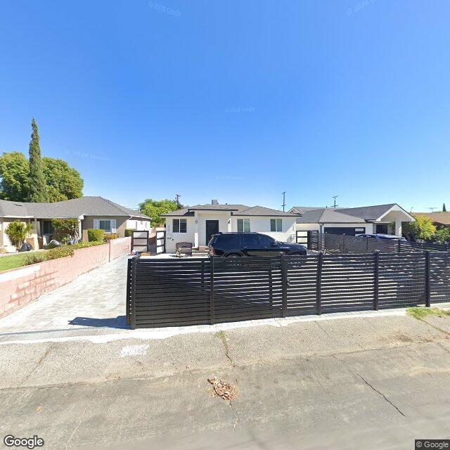 photo of 6520 RIVERTON AVE LOS ANGELES CA 91606