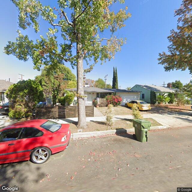 photo of 10429 TIARA ST LOS ANGELES CA 91601