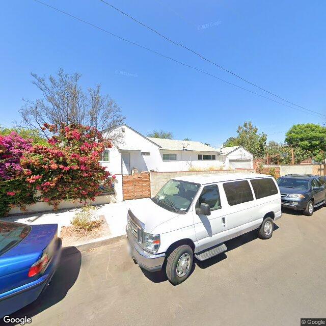 photo of 5502 AUCKLAND AVE LOS ANGELES CA 91601