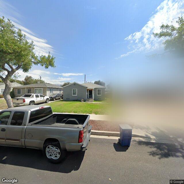 photo of 2220 N MANNING ST BURBANK CA 91505