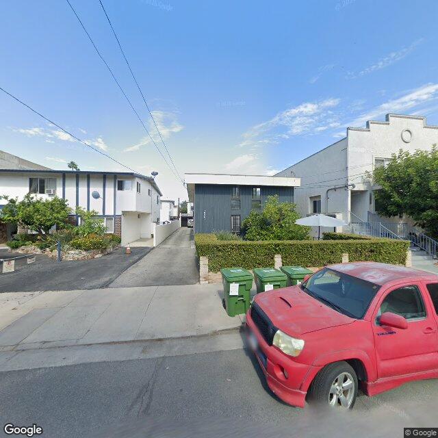 photo of 10841 HORTENSE ST LOS ANGELES CA 91602