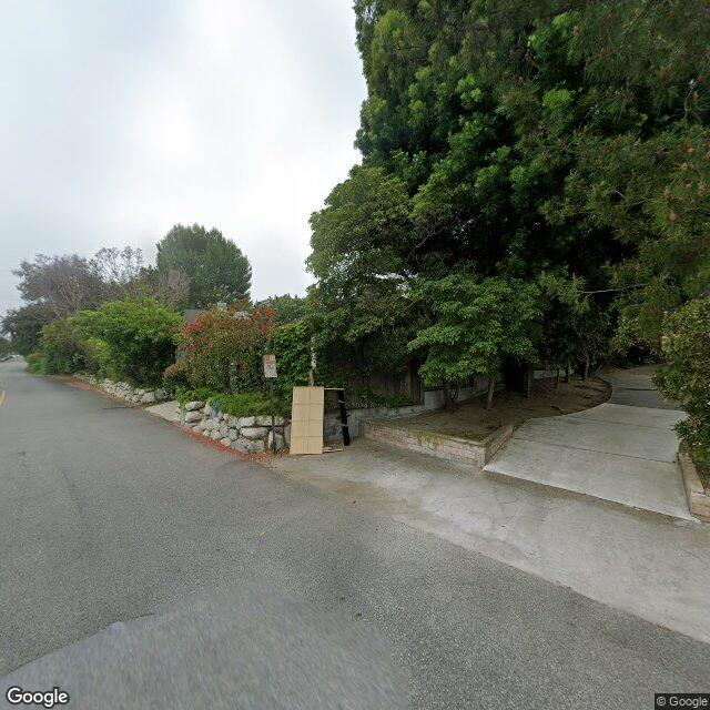 photo of 4722 FORMAN AVE LOS ANGELES CA 91602