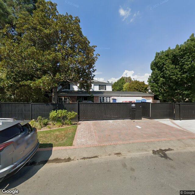 photo of 10433 KLING ST LOS ANGELES CA 91602