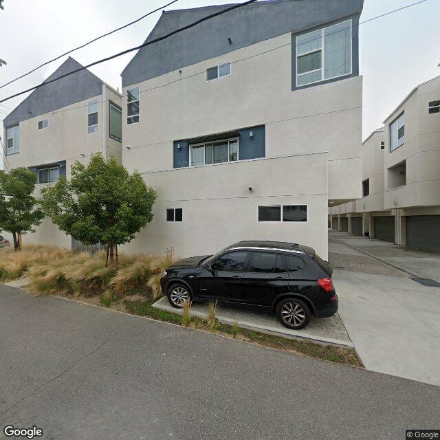 photo of 4823 1/2 CRANER AVE LOS ANGELES CA 91601