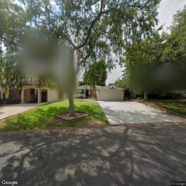 photo of 4921 PLACIDIA AVE LOS ANGELES CA 91601