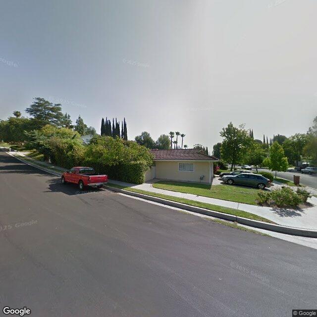 photo of 22013 GRESHAM ST LOS ANGELES CA 91304