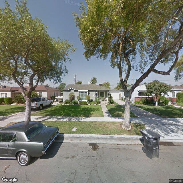 photo of 2133 N MANNING ST BURBANK CA 91505