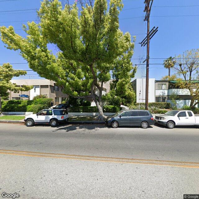 photo of 10809 CAMARILLO ST LOS ANGELES CA 91602