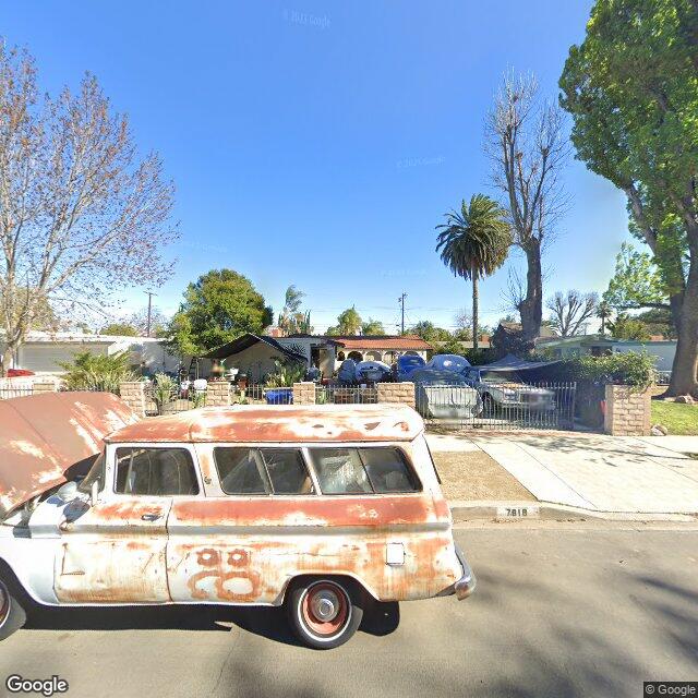 photo of 7818 CAPISTRANO AVE LOS ANGELES CA 91304