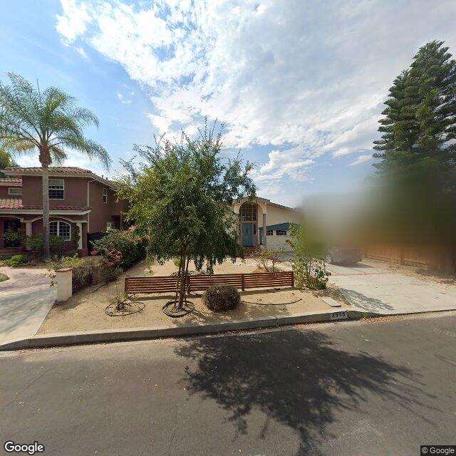 photo of 4945 ARCOLA AVE LOS ANGELES CA 91601