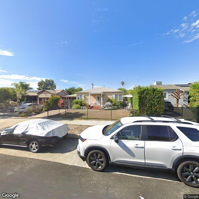 photo of 5435 WILLOWCREST AVE LOS ANGELES CA 91601